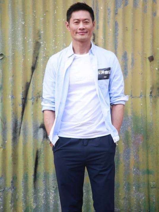 黄德斌（中国香港男演员）