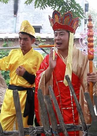 爱笑不笑（网络迷你情景喜剧）