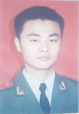 张尚（消防烈士）