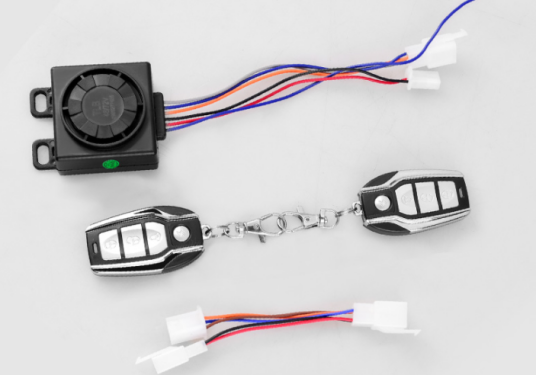 电动车电瓶防盗器