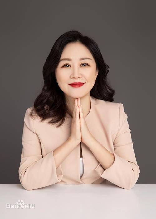 鲁瑾（主持人、作家、公益发起人）