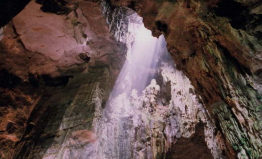 圣迹苍岩旅游区