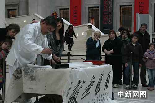 许挺（中州大学教授许挺）