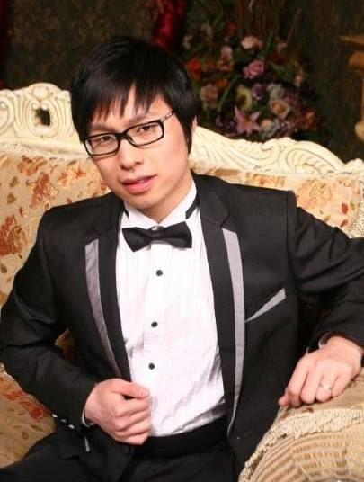 潘冠（中国作家、导演）