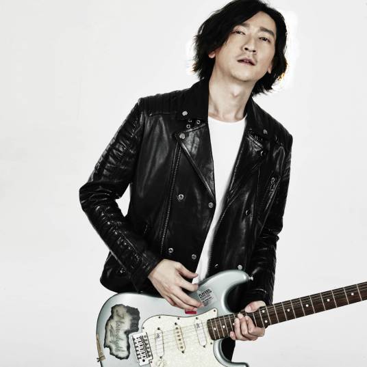 侯磊（摇滚歌手、音乐人）