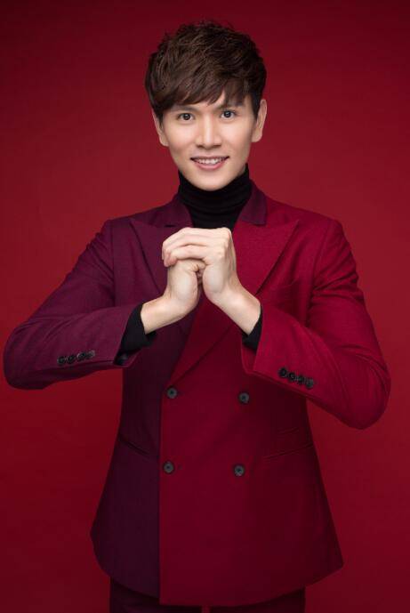 鲍春来（前中国羽毛球运动员）