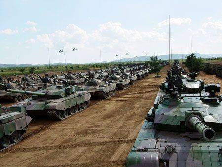 跨越—2009系列跨区实兵检验性演习