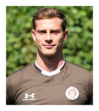 詹姆斯·劳伦斯（英格兰职业足球运动员）