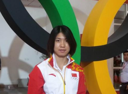 任灿灿（1988年1月出生的中国前拳击运动员）