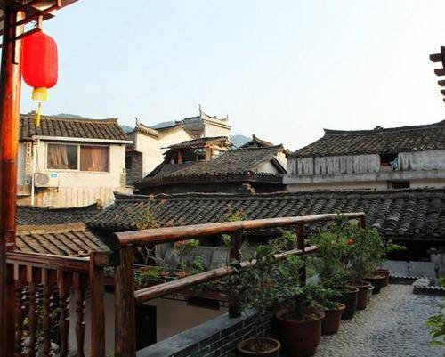 凤凰古城迷途客栈