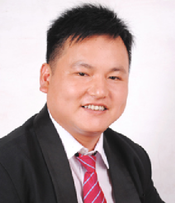 崔凯（江西省高级陶瓷美术师）