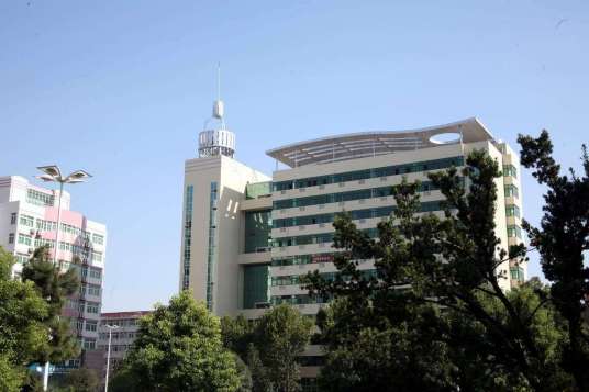 成都经济技术学校