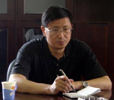 张崇明（四川省税务师行业党委书记、会长）