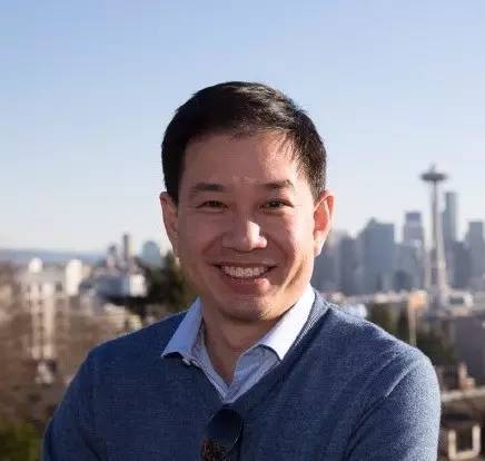 严正刚（中国环球电视网新闻主播）