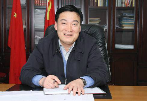 徐波（抚顺市东洲区委原书记）