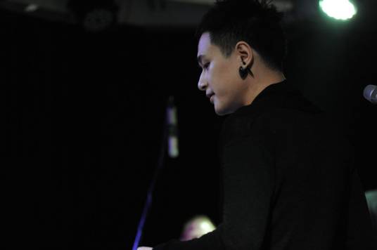 赵可（《中国好声音》第一季庾澄庆组学员）