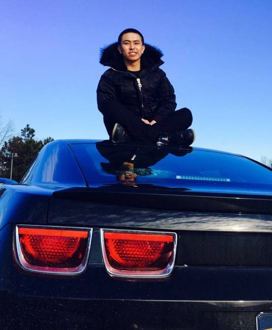 袁晓鹏（纽约州雪城大学中国留学生遇害者）