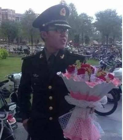 赵茂林（冒充军人行骗者）