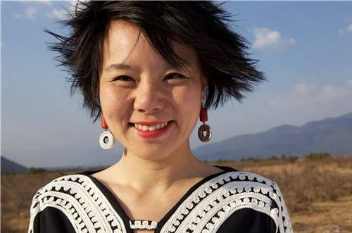 自由鸟（龚琳娜演唱的歌曲）