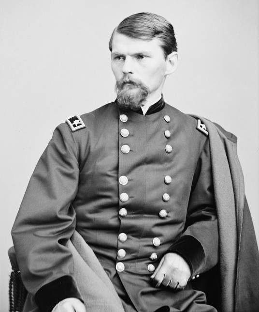 埃默里·厄普顿