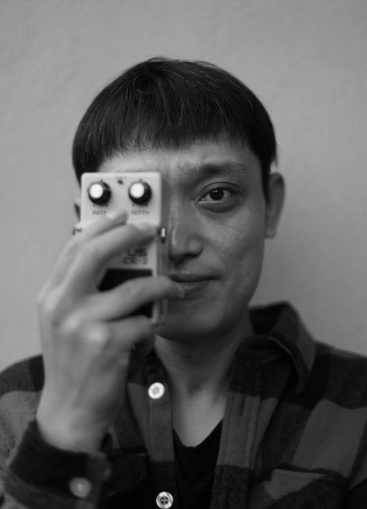 万家铭（中国内地音乐制作人、曲作者）