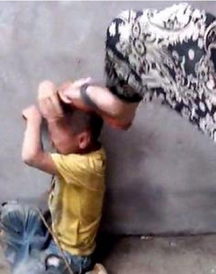 6·21庆元初中生暴打小学生事件