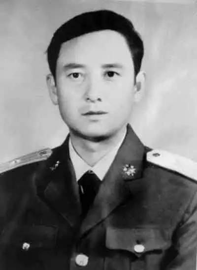 苏宁（中国人民解放军挂像英模）