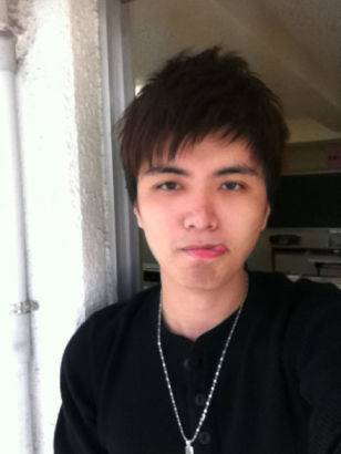 王俊鑫（大连话“麻辣教师点评试卷”音频网红）