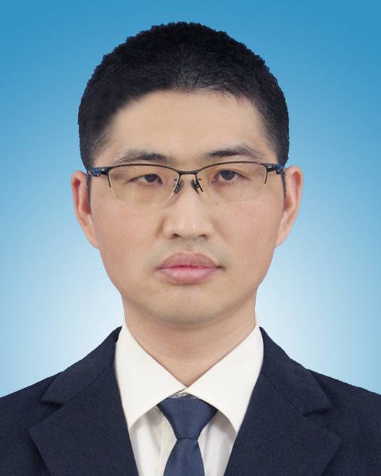 欧阳华（海南省东方市委副书记、政法委书记）