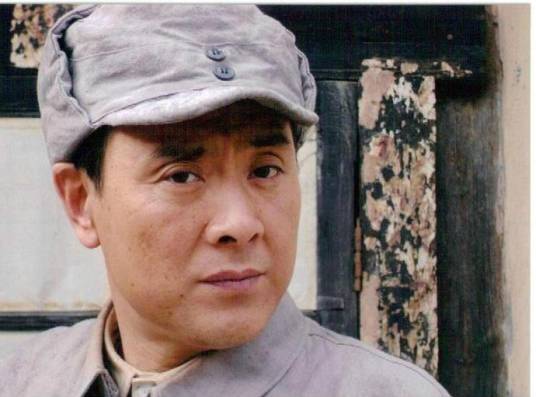 丁伟（《亮剑》中的人物）