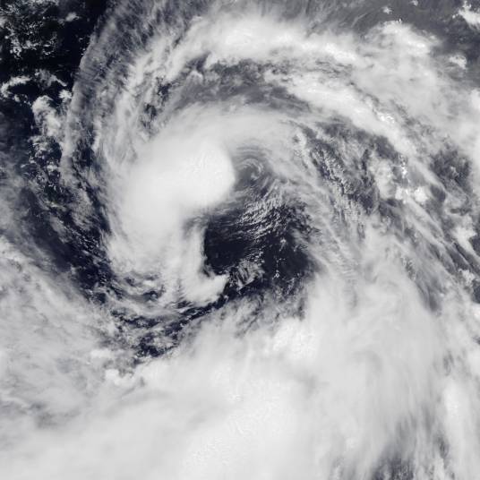 台风艾利（2022年第4号台风）