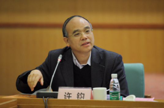 许钧（浙江大学文科资深教授）