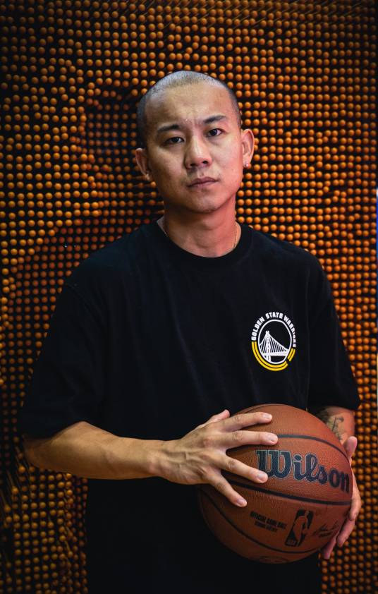 曹芳（前男子CUBA球员、北京瓷器厂队员）