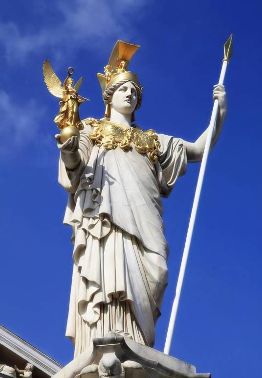 雅典娜（古希腊神话中的智慧、战争以及艺术女神）