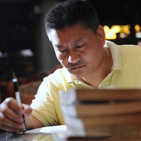 梁实（截至2024年参加28次高考的考生）