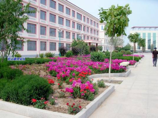 建平县实验中学