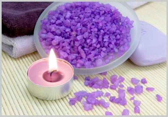 芳香疗法（一种运用自然疗法的新型医疗保健方式）