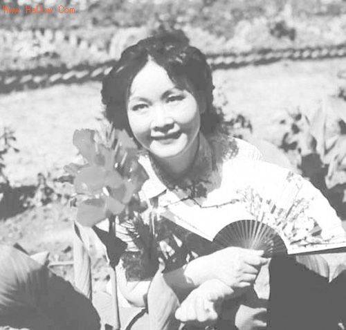 采茶扑蝶（李谷一演唱歌曲）