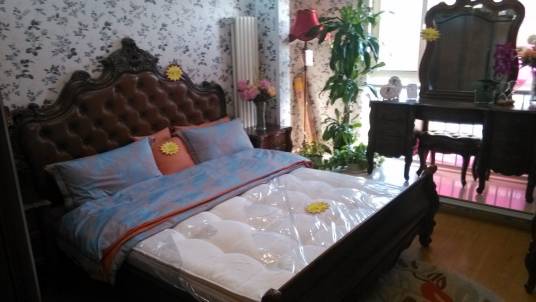 样板间（商品房的一个包装）