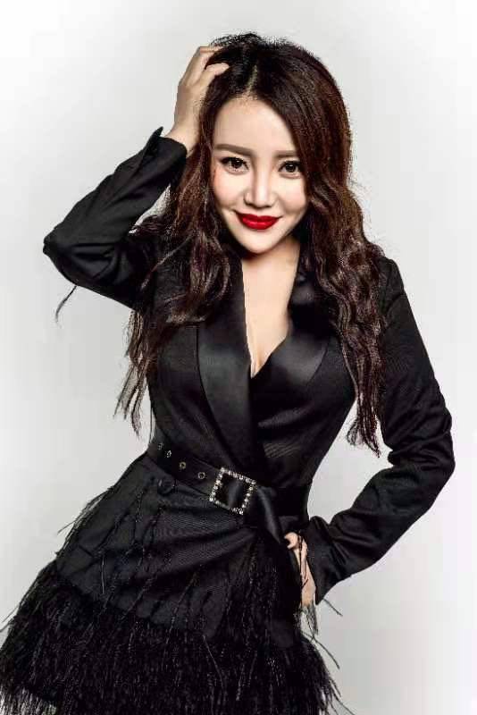 李波（脱口秀女演员、辽宁电视台主持人）