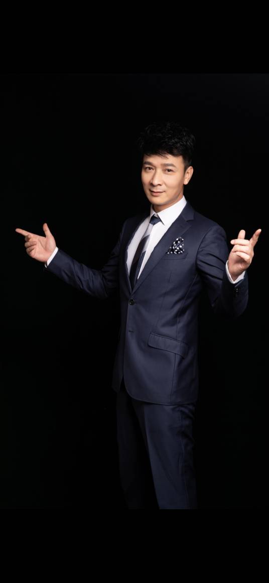 金木（主持人、歌手）