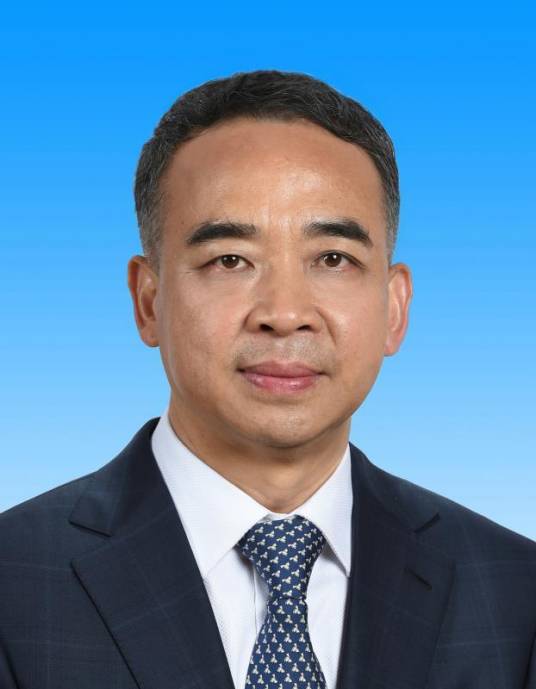 范锐平（吉林省人大常委会党组副书记、副主任，省总工会主席）