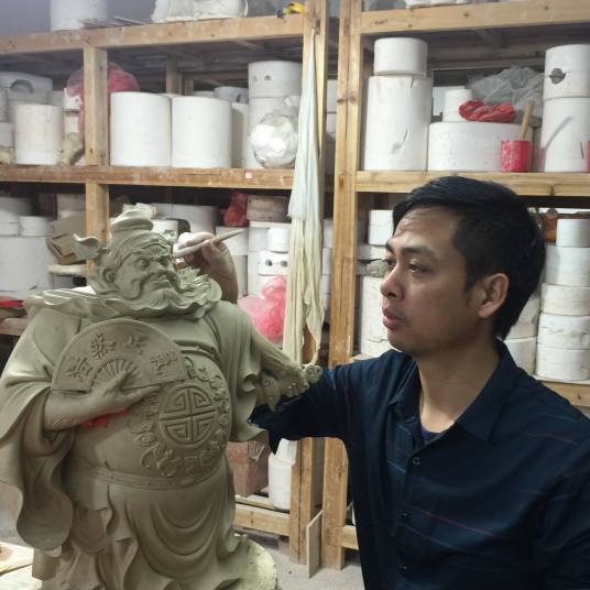 王顺（中国青年陶瓷艺术家）