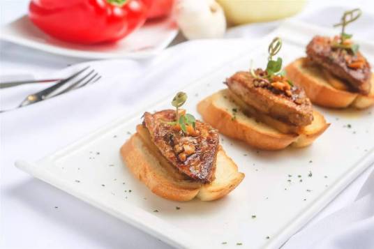 法式鹅肝（法国的传统菜）