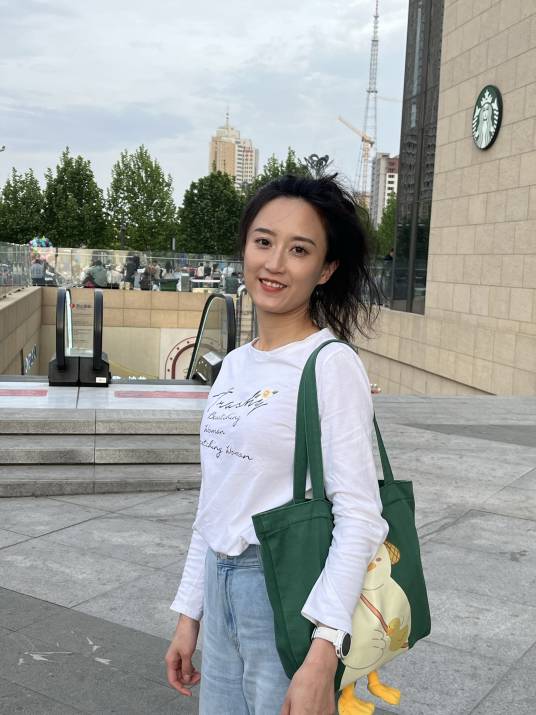 李维佳（2009年辽宁省高考文科状元）