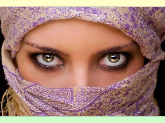 勾魂眼（汉语释义）