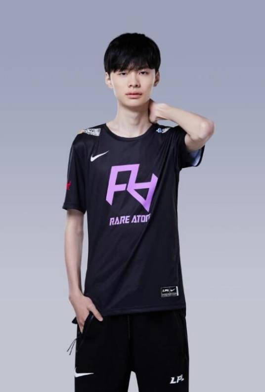 陈良（《英雄联盟》职业选手）