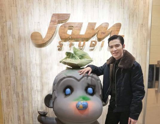 萧敬腾个人录音室