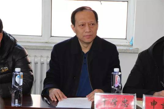 于学忠（蒙商银行股份有限公司党委书记、董事长）