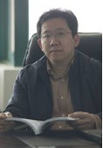 王钢（中山大学教授）